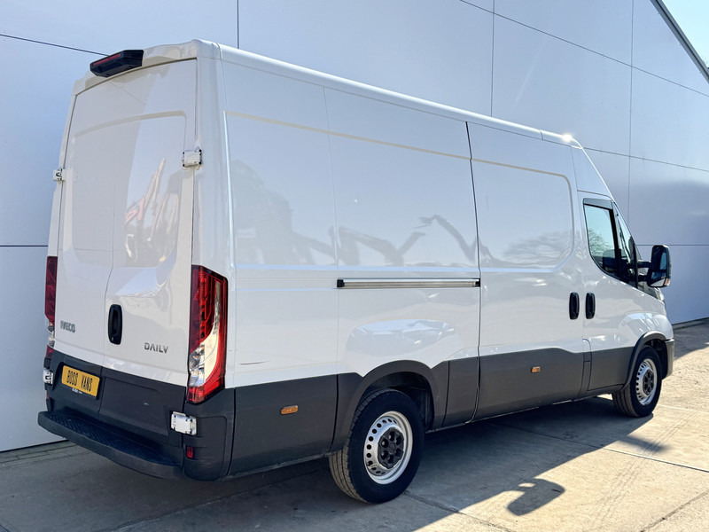 Iveco Daily 35S14 L2H2 Airco Cruise Control 3.5t Trekgewicht Euro 6 - Товарен бус: снимка 3 Iveco Daily 35S14 L2H2 Airco Cruise Control 3.5t Trekgewicht Euro 6 - Товарен бус: снимка 3