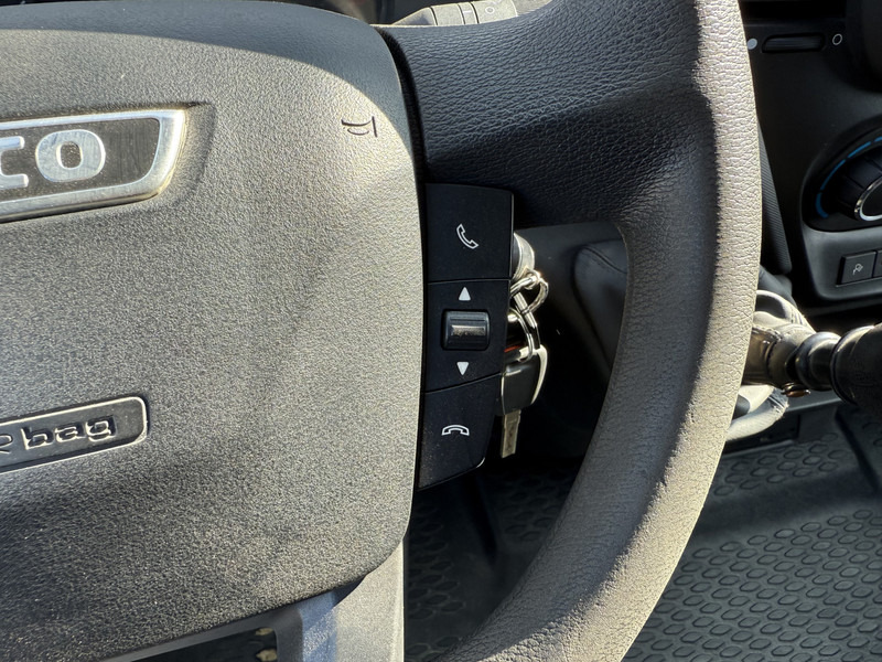 Товарен бус Iveco Daily 35S16 L2H2 Airco Cruise Control Camera 3.5t Trekhaak: снимка 18