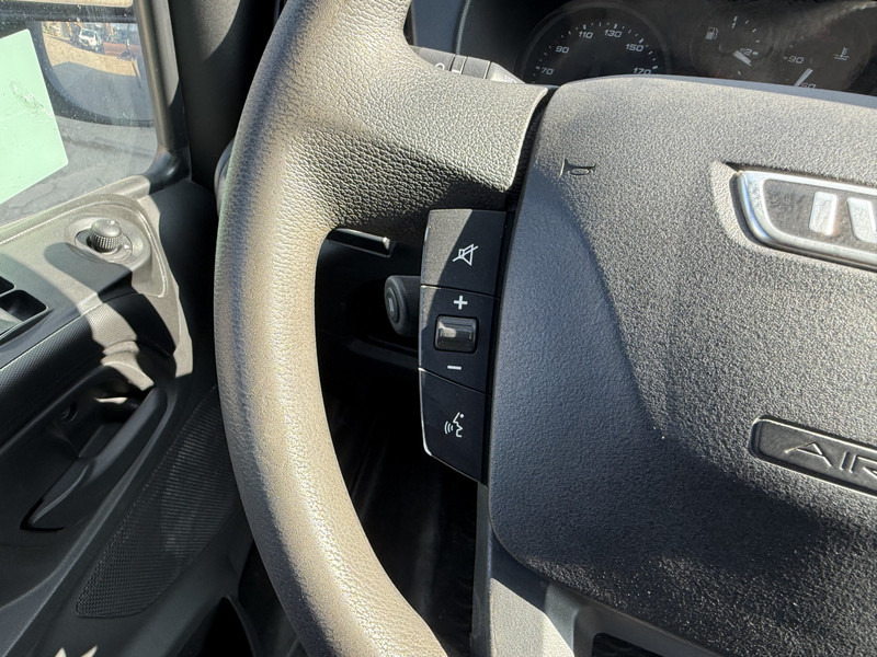 Товарен бус Iveco Daily 35S16 L2H2 Airco Cruise Control Camera 3.5t Trekhaak: снимка 17