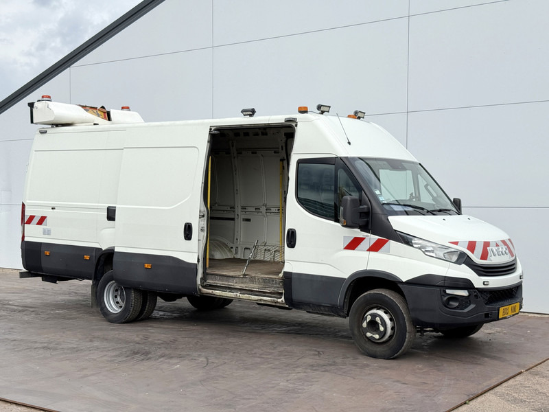 Iveco Daily 70C18 **ENGINE BROKEN** 3.0L L4H2 Dubbellucht Airco Cruise Control Dubbele Schuifdeuren Trekhaak Tachograaf - Товарен бус: снимка 5 Iveco Daily 70C18 **ENGINE BROKEN** 3.0L L4H2 Dubbellucht Airco Cruise Control Dubbele Schuifdeuren Trekhaak Tachograaf - Товарен бус: снимка 5
