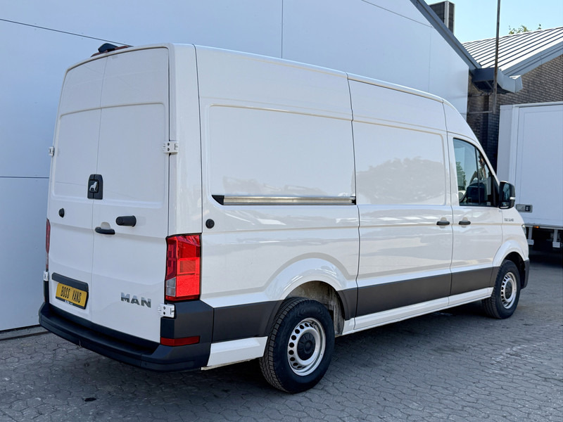 MAN TGE 3.140 2.0 TDI Automaat L3H3 Airco Cruise Control Apple Carplay Camera Parkeersensoren voor achter - Товарен бус: снимка 3 MAN TGE 3.140 2.0 TDI Automaat L3H3 Airco Cruise Control Apple Carplay Camera Parkeersensoren voor achter - Товарен бус: снимка 3