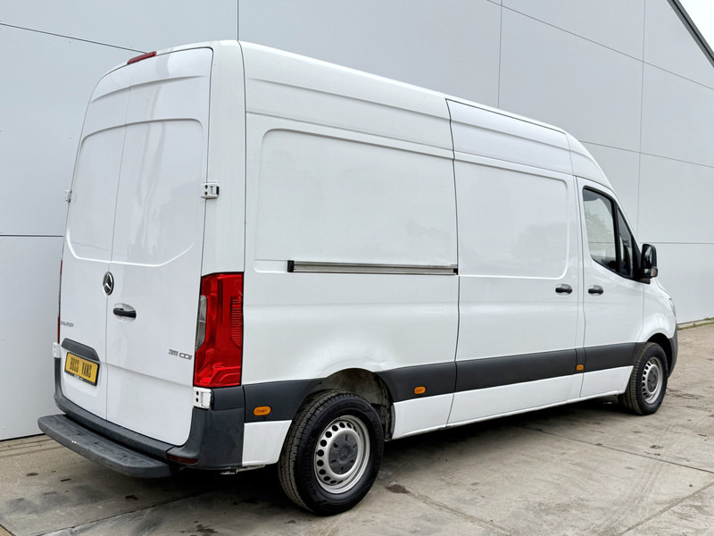 Mercedes-Benz Sprinter 311 CDI L2H2 AC Cruise Control Climate Control Euro 6 - Малък ван: снимка 3 Mercedes-Benz Sprinter 311 CDI L2H2 AC Cruise Control Climate Control Euro 6 - Малък ван: снимка 3