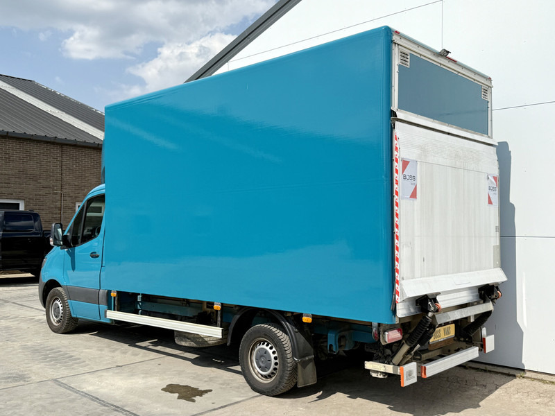 Mercedes-Benz Sprinter 314 2.2 CDI Automaat Laadklep Zijdeur Tachograaf Climate Control Cruise Control Carplay Meubelbak Bakwagen - Лекотоварен автомобил фургон: снимка 2 Mercedes-Benz Sprinter 314 2.2 CDI Automaat Laadklep Zijdeur Tachograaf Climate Control Cruise Control Carplay Meubelbak Bakwagen - Лекотоварен автомобил фургон: снимка 2
