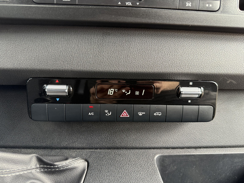 Товарен бус Mercedes-Benz Sprinter 315 1.9 CDI L2H2 Climate Control Cruise Control Carplay Camera Parkeersensoren voor achter: снимка 19