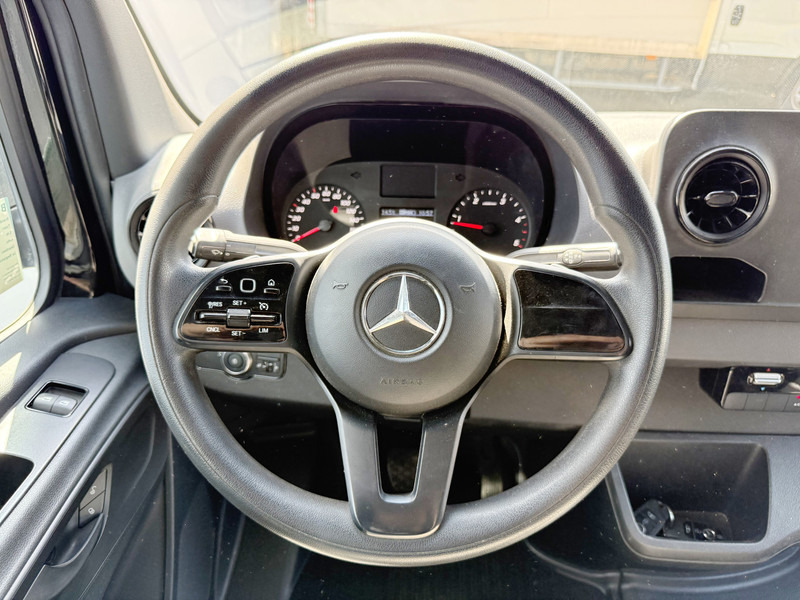 Товарен бус Mercedes-Benz Sprinter 316 CDI Automaat L2H1 Climate Control Cruise Control Camera Trekhaak 3.5 Ton Trekgewicht: снимка 17
