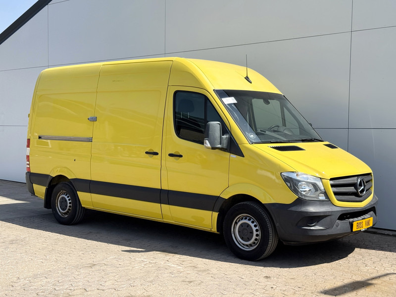 Mercedes-Benz Sprinter 319 3.0 CDI V6 Automaat L2H2 Climate Control Cruise Control Trekhaak Camera Stoelverwarming - Товарен бус: снимка 4 Mercedes-Benz Sprinter 319 3.0 CDI V6 Automaat L2H2 Climate Control Cruise Control Trekhaak Camera Stoelverwarming - Товарен бус: снимка 4