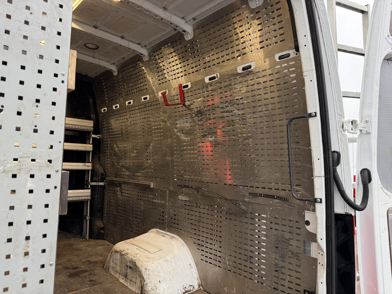 Товарен бус, Бус с двойна кабина Mercedes-Benz Sprinter 516 2.2 CDI L3H2 Dubbele Cabine Climate Control Cruise Control 360° Camera Carplay Trekhaak Imperiaal Tachograaf: снимка 18