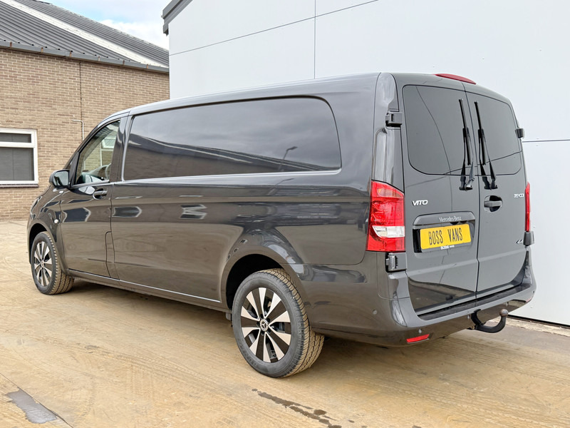 Mercedes-Benz Vito 119 1.9 CDI 4x4 Automaat 4Matic L3H1 XXL LED Intelligent Light System 17 inch Lichtmetalen Velgen Trekhaak Camera Parkeersensoren voor achter - Малък ван: снимка 2 Mercedes-Benz Vito 119 1.9 CDI 4x4 Automaat 4Matic L3H1 XXL LED Intelligent Light System 17 inch Lichtmetalen Velgen Trekhaak Camera Parkeersensoren voor achter - Малък ван: снимка 2
