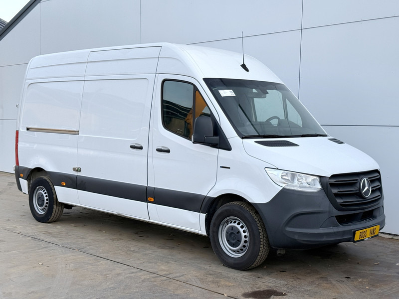 Mercedes-Benz eSprinter 312 L2H2 100% Elektrisch 55kWh 168km WLTP 80kw Snelladen Climate Control Camera Stoelverwarming - Товарен бус, Електрически бус: снимка 4 Mercedes-Benz eSprinter 312 L2H2 100% Elektrisch 55kWh 168km WLTP 80kw Snelladen Climate Control Camera Stoelverwarming - Товарен бус, Електрически бус: снимка 4
