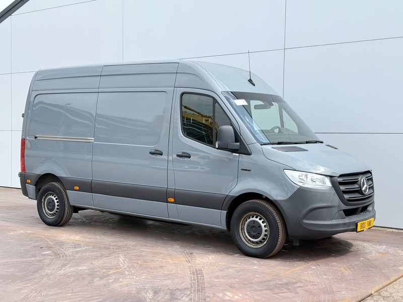 Mercedes-Benz eSprinter 312 L2H2 Elektrisch 41kWh 135km WLTP Climate Control Camera Stoelverwarming - Товарен бус, Електрически бус: снимка 4 Mercedes-Benz eSprinter 312 L2H2 Elektrisch 41kWh 135km WLTP Climate Control Camera Stoelverwarming - Товарен бус, Електрически бус: снимка 4
