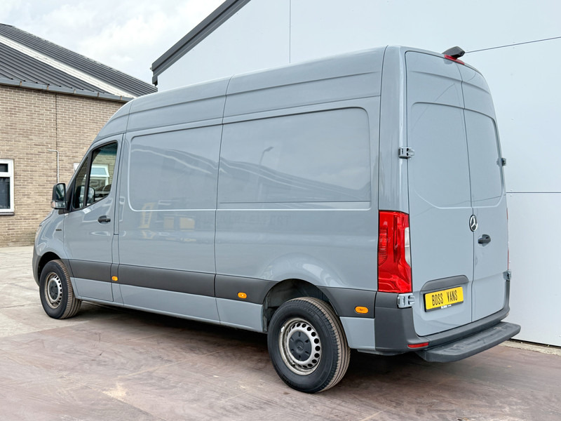 Mercedes-Benz eSprinter 312 L2H2 Elektrisch 41kWh 135km WLTP Climate Control Camera Stoelverwarming - Товарен бус, Електрически бус: снимка 2 Mercedes-Benz eSprinter 312 L2H2 Elektrisch 41kWh 135km WLTP Climate Control Camera Stoelverwarming - Товарен бус, Електрически бус: снимка 2
