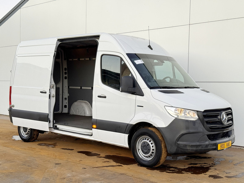Mercedes-Benz eSprinter eSprinter L2H2 55 kWh ALL-IN PRIJS L2H2 55kWh 168km WLTP 80kw Snelladen Climate Control Camera Stoelverwarming - Товарен бус, Електрически бус: снимка 5 Mercedes-Benz eSprinter eSprinter L2H2 55 kWh ALL-IN PRIJS L2H2 55kWh 168km WLTP 80kw Snelladen Climate Control Camera Stoelverwarming - Товарен бус, Електрически бус: снимка 5