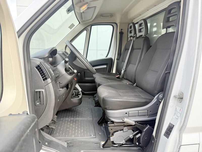 Peugeot Boxer 2.2 HDI Laadklep Cruise Control Meubelbak Bakwagen Koffer 165 PK - Товарен бус: снимка 5 Peugeot Boxer 2.2 HDI Laadklep Cruise Control Meubelbak Bakwagen Koffer 165 PK - Товарен бус: снимка 5