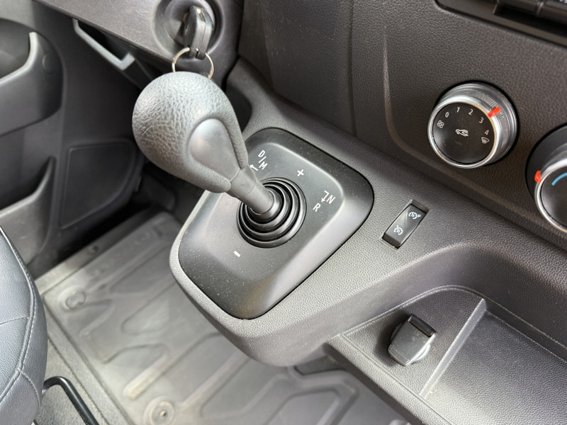 Лекотоварен автомобил фургон Renault Master 150pk Automaat Luchtvering Airco Cruise Control Plancher Foodtruck Meubelbak Paardenwagen: снимка 13