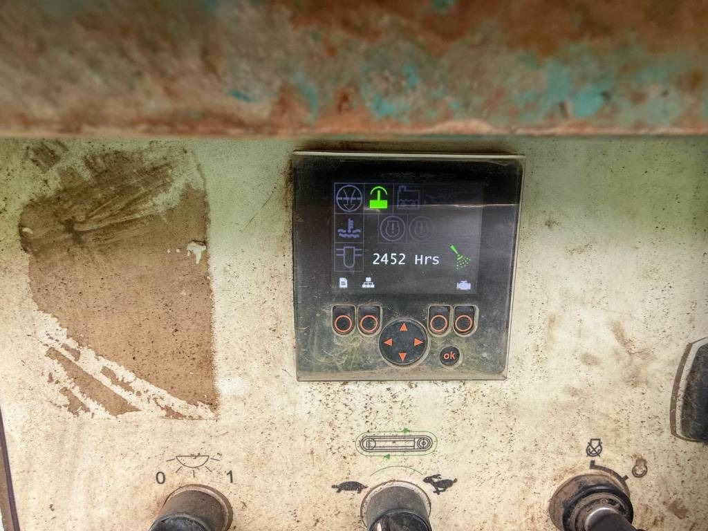 PowerScreen Warrior 1400 X - Пресевна инсталация: снимка 2 PowerScreen Warrior 1400 X - Пресевна инсталация: снимка 2