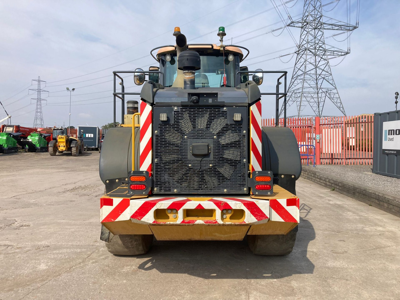 Bell L2106E - Колесен товарач: снимка 4 Bell L2106E - Колесен товарач: снимка 4