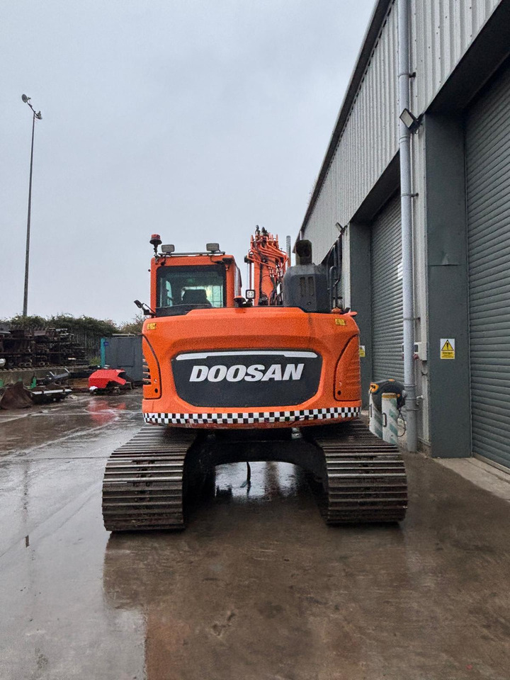 Doosan DX140LCR - Верижен багер: снимка 4 Doosan DX140LCR - Верижен багер: снимка 4