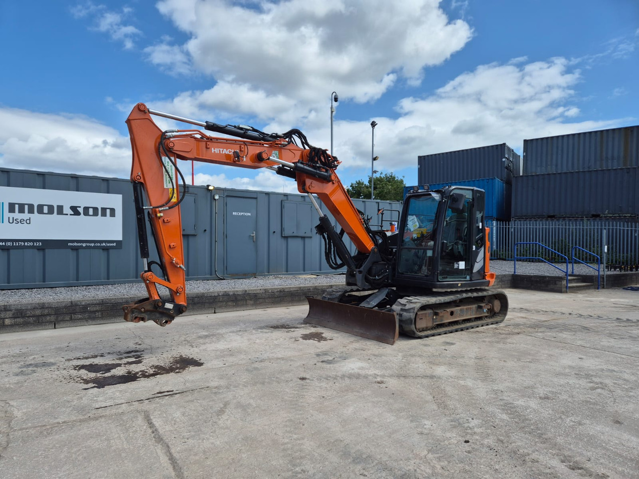 Hitachi ZX85USBR-6 2PB - Мини багер: снимка 1 Hitachi ZX85USBR-6 2PB - Мини багер: снимка 1