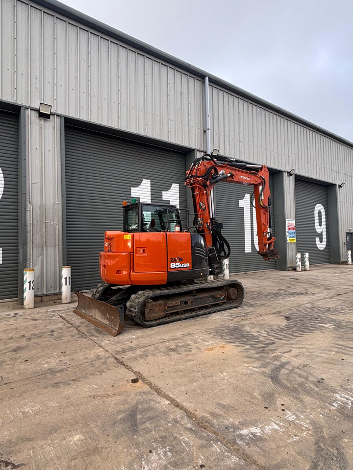 Hitachi ZX85USBR-6 2PB - Мини багер: снимка 5 Hitachi ZX85USBR-6 2PB - Мини багер: снимка 5