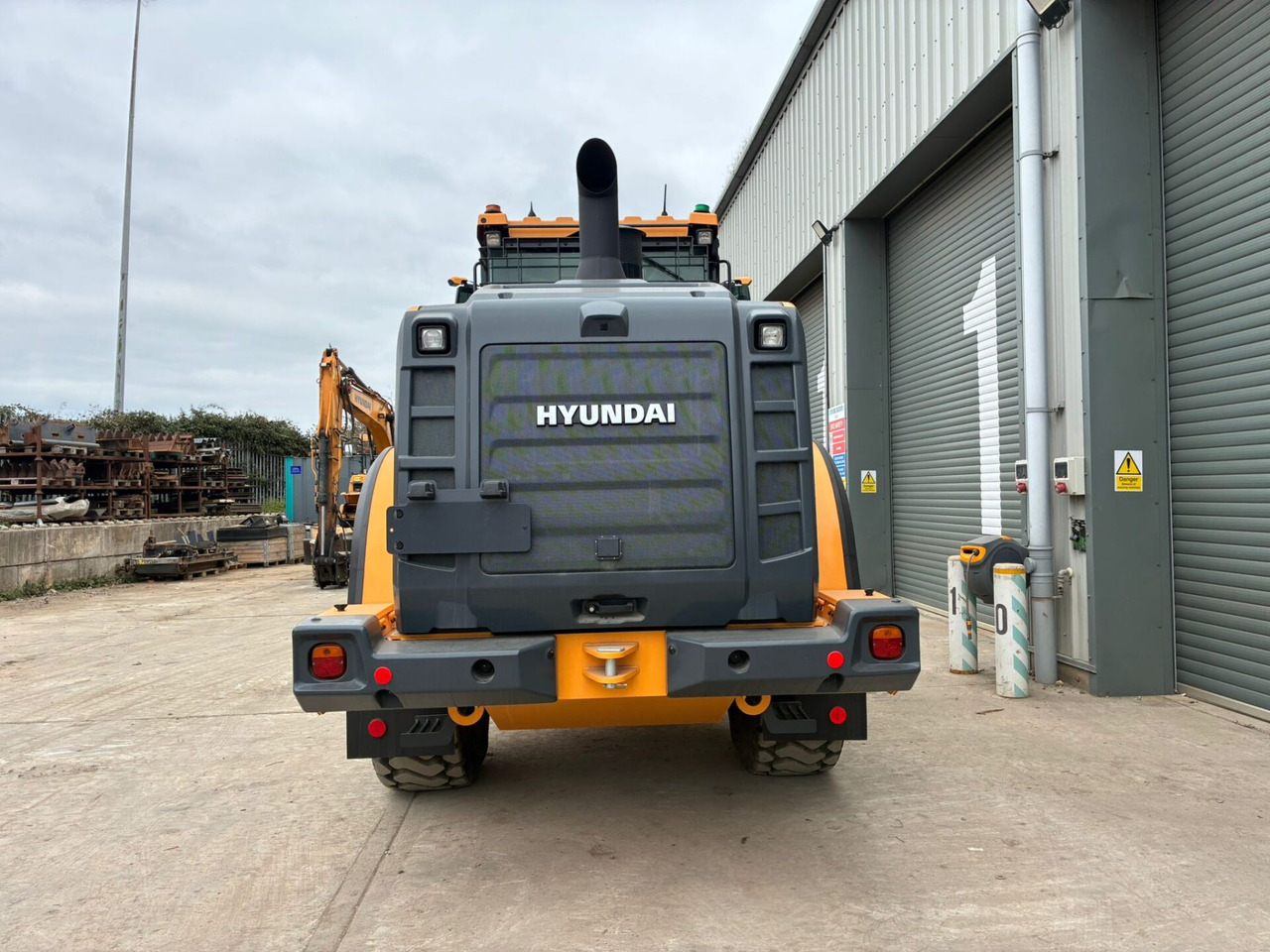 Hyundai HL940A - Колесен товарач: снимка 4 Hyundai HL940A - Колесен товарач: снимка 4