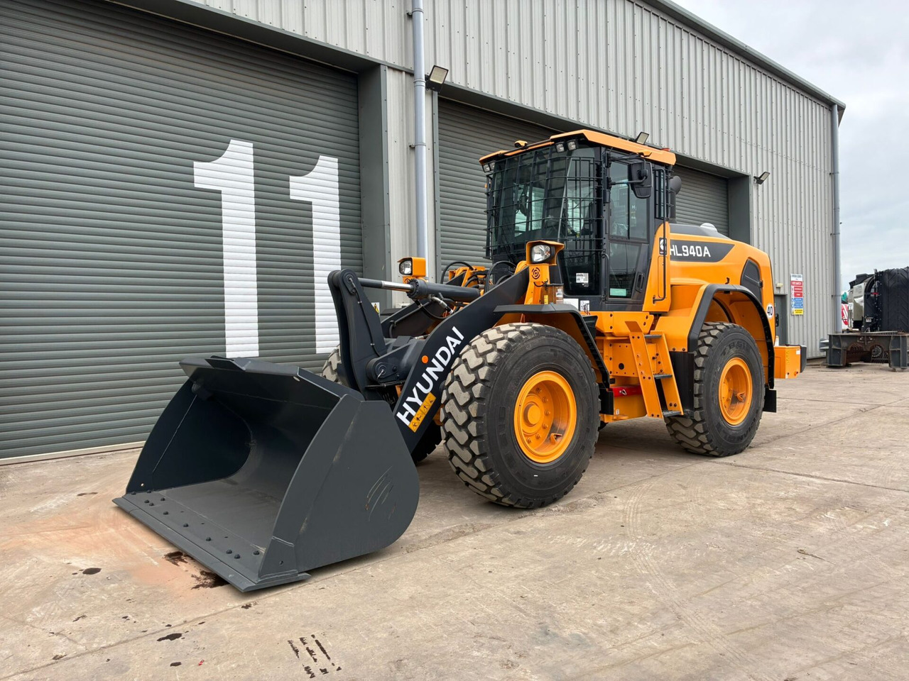 Hyundai HL940A - Колесен товарач: снимка 1 Hyundai HL940A - Колесен товарач: снимка 1