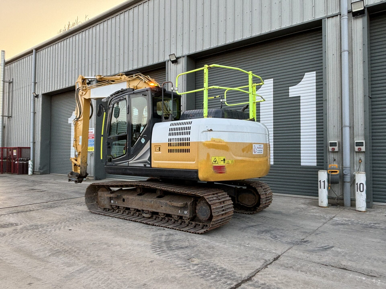 Kobelco SK130LC-11 - Верижен багер: снимка 3 Kobelco SK130LC-11 - Верижен багер: снимка 3