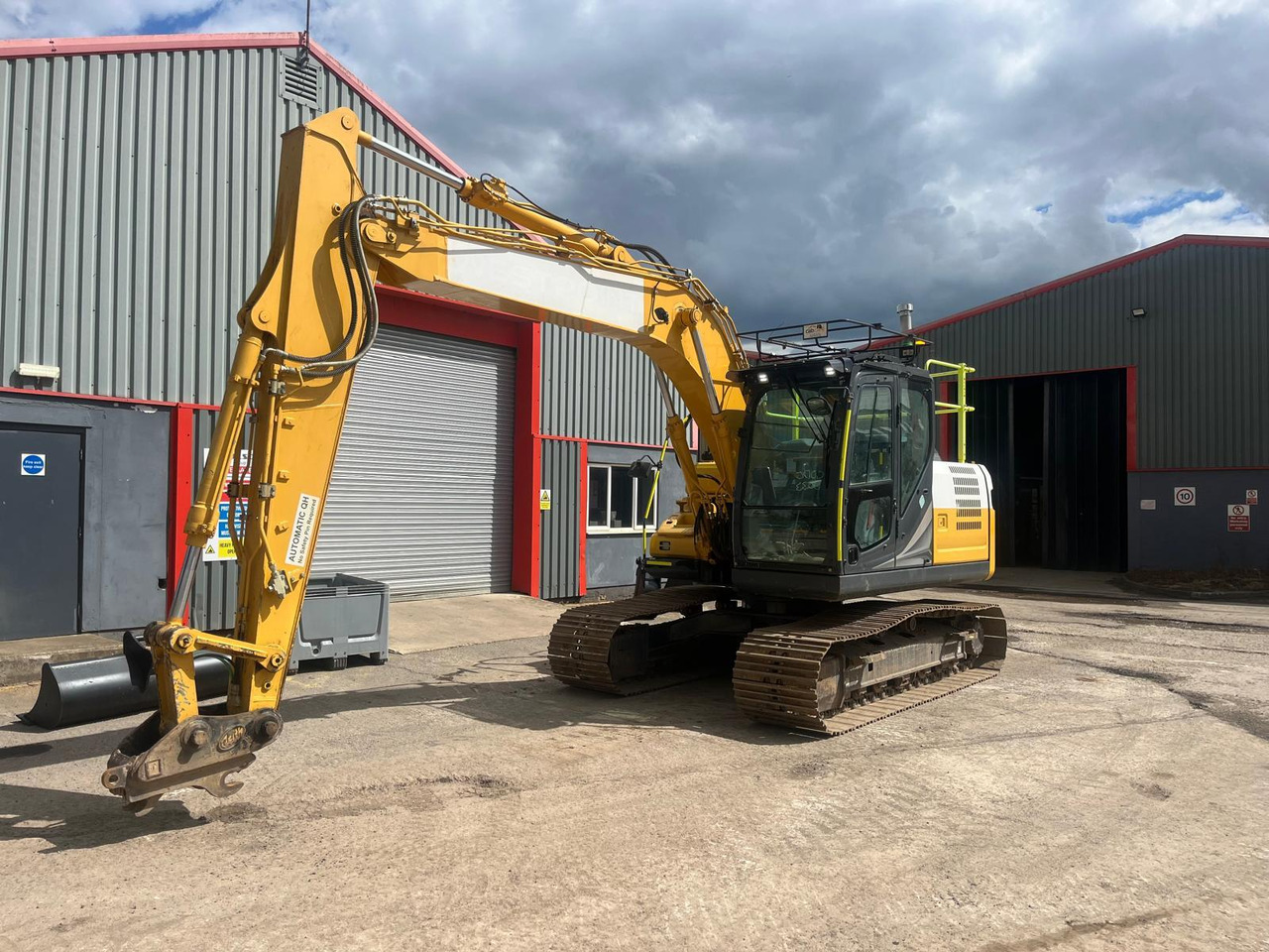 Kobelco SK130LC-11 - Верижен багер: снимка 1 Kobelco SK130LC-11 - Верижен багер: снимка 1