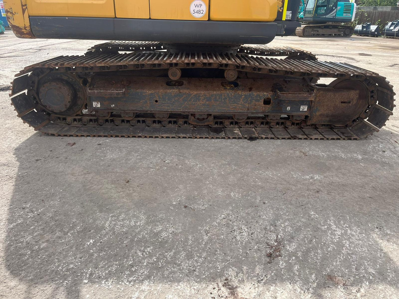 Верижен багер Kobelco SK130LC-11: снимка 19