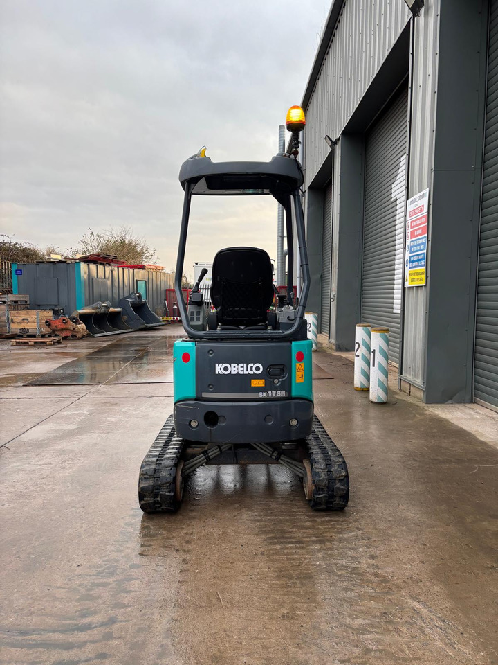 Kobelco SK17SR-3E - Мини багер: снимка 4 Kobelco SK17SR-3E - Мини багер: снимка 4