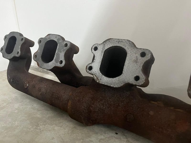 Liebherr A974 / P974 / R942 / R944 / R974 - A 974 / P 974 / R 942 / R 944 / R 974 - Двигател и части: снимка 3 Liebherr A974 / P974 / R942 / R944 / R974 - A 974 / P 974 / R 942 / R 944 / R 974 - Двигател и части: снимка 3
