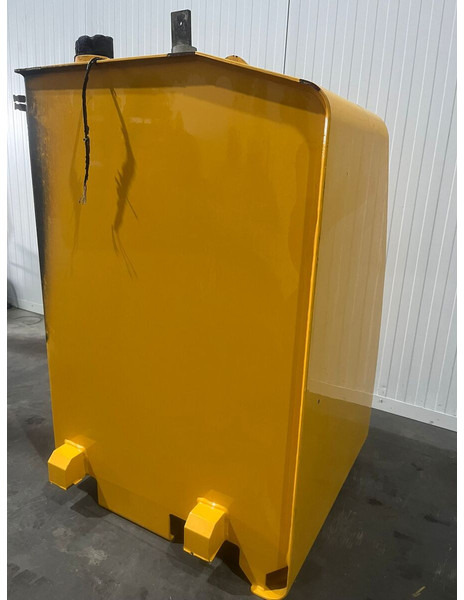 Liebherr - Резервоар за гориво: снимка 3 Liebherr - Резервоар за гориво: снимка 3