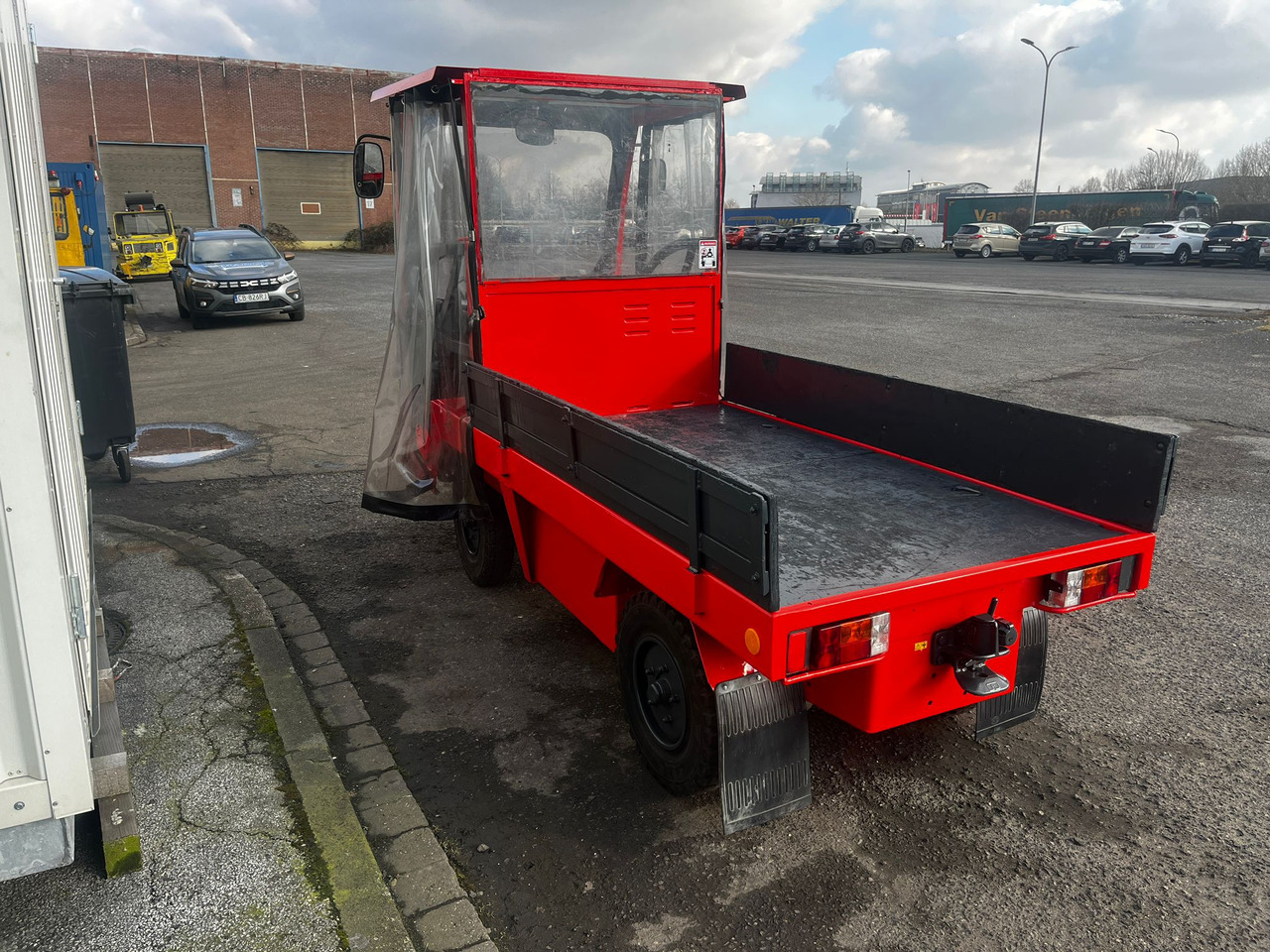 LINDE W12 - Електрически влекач: снимка 5 LINDE W12 - Електрически влекач: снимка 5