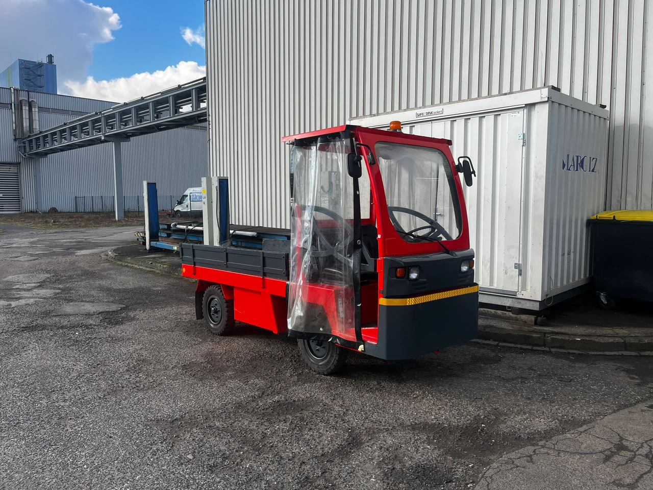 LINDE W12 - Електрически влекач: снимка 1 LINDE W12 - Електрически влекач: снимка 1