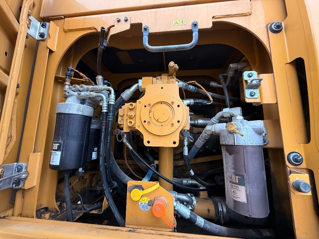 Верижен багер CAT 352: снимка 24 Верижен багер CAT 352: снимка 24