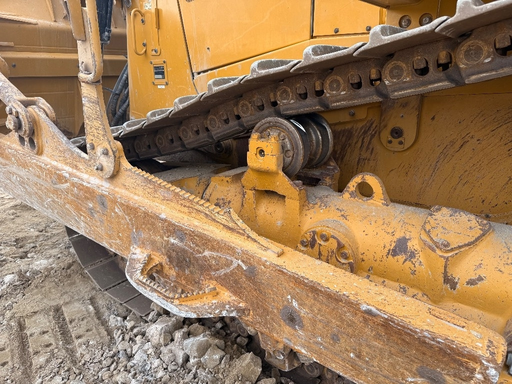 Лизинг на CAT D 8 T  CAT D 8 T: снимка 15