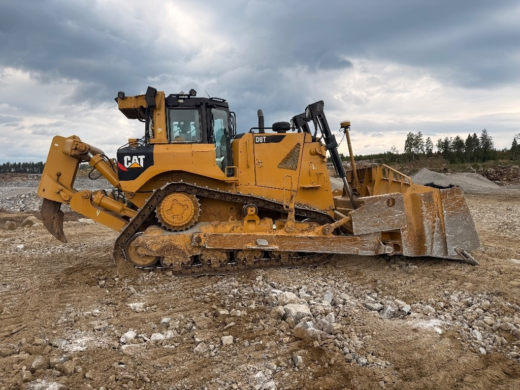 CAT D 8 T - Булдозер: снимка 3 CAT D 8 T - Булдозер: снимка 3