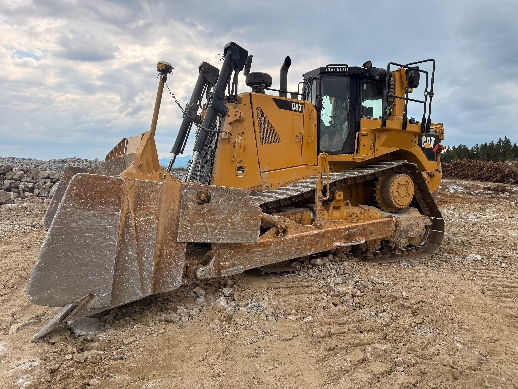 Лизинг на CAT D 8 T  CAT D 8 T: снимка 7