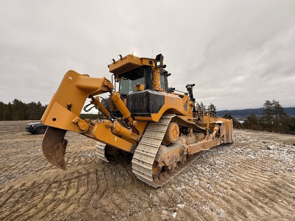 CAT D 8 T - Булдозер: снимка 5 CAT D 8 T - Булдозер: снимка 5