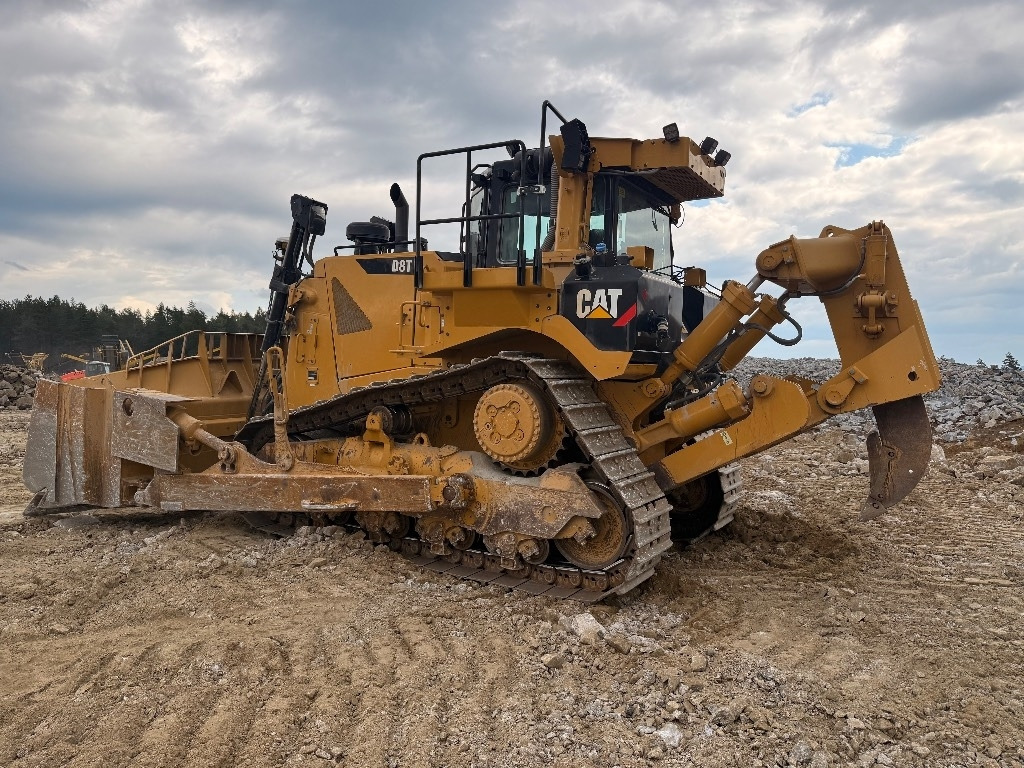 Лизинг на CAT D 8 T  CAT D 8 T: снимка 12