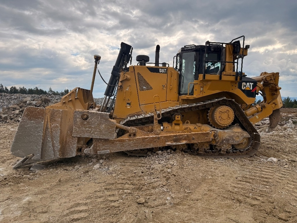 Лизинг на CAT D 8 T  CAT D 8 T: снимка 8