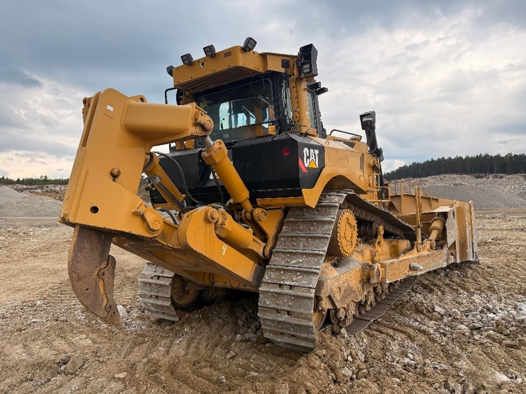 Лизинг на CAT D 8 T  CAT D 8 T: снимка 9
