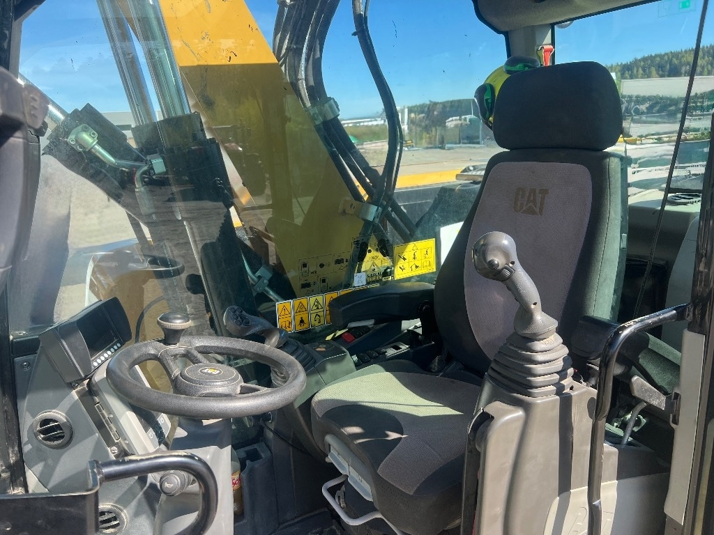 Колесен багер CAT M314F: снимка 20