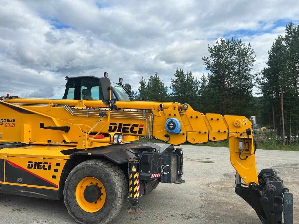 Dieci PEGASUS 5.21 - Телескопичен товарач: снимка 1 Dieci PEGASUS 5.21 - Телескопичен товарач: снимка 1