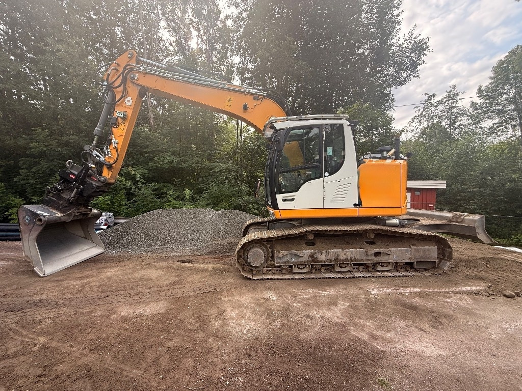 Liebherr R920 Compact LC  - Верижен багер: снимка 1 Liebherr R920 Compact LC  - Верижен багер: снимка 1