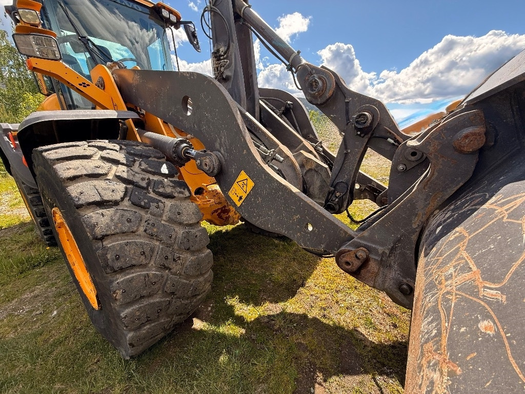 Колесен товарач Volvo L 110 H: снимка 19