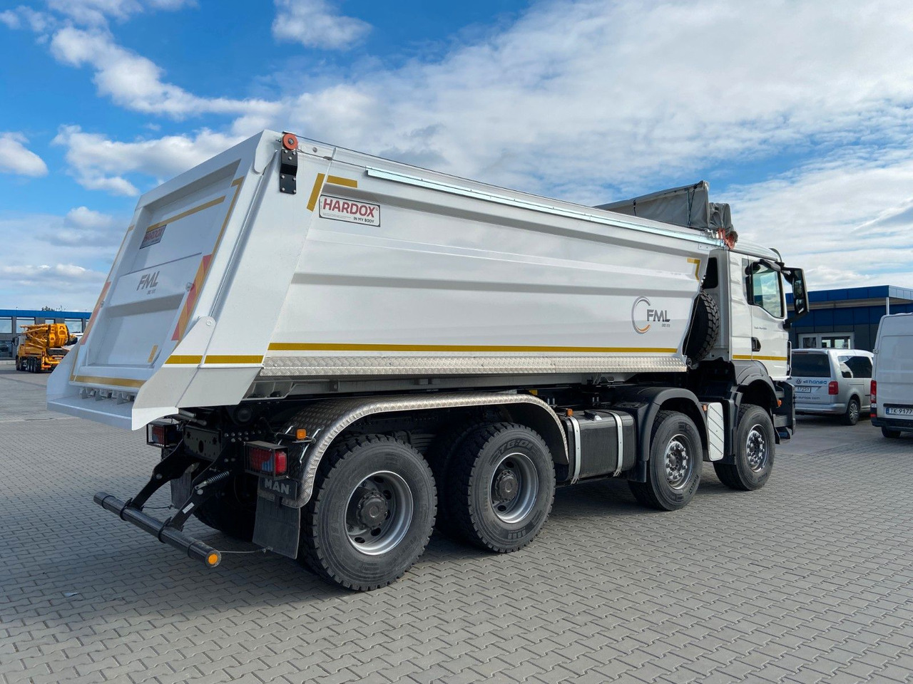 MAN TGS 41.400 8x4 EURO2 AUTOMAT TIPPER CR. SYSTEM - Самосвал камион: снимка 5 MAN TGS 41.400 8x4 EURO2 AUTOMAT TIPPER CR. SYSTEM - Самосвал камион: снимка 5