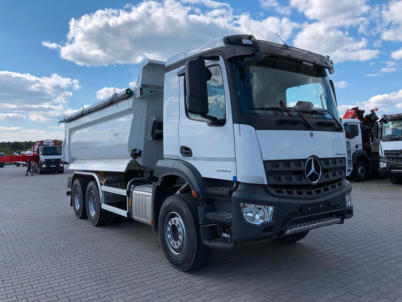 Mercedes-Benz AROCS 3340 6x4 FML KIPPPER HARDOX - Самосвал камион: снимка 1 Mercedes-Benz AROCS 3340 6x4 FML KIPPPER HARDOX - Самосвал камион: снимка 1