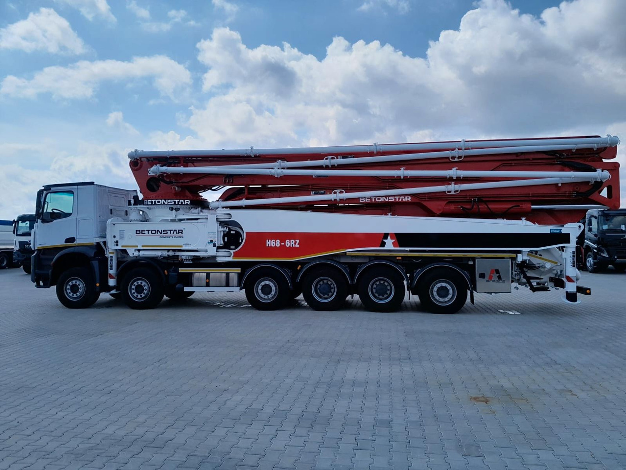 Mercedes-Benz AROCS 4451 BETONSTAR H68.20-6RZ - Бетон помпа: снимка 5 Mercedes-Benz AROCS 4451 BETONSTAR H68.20-6RZ - Бетон помпа: снимка 5