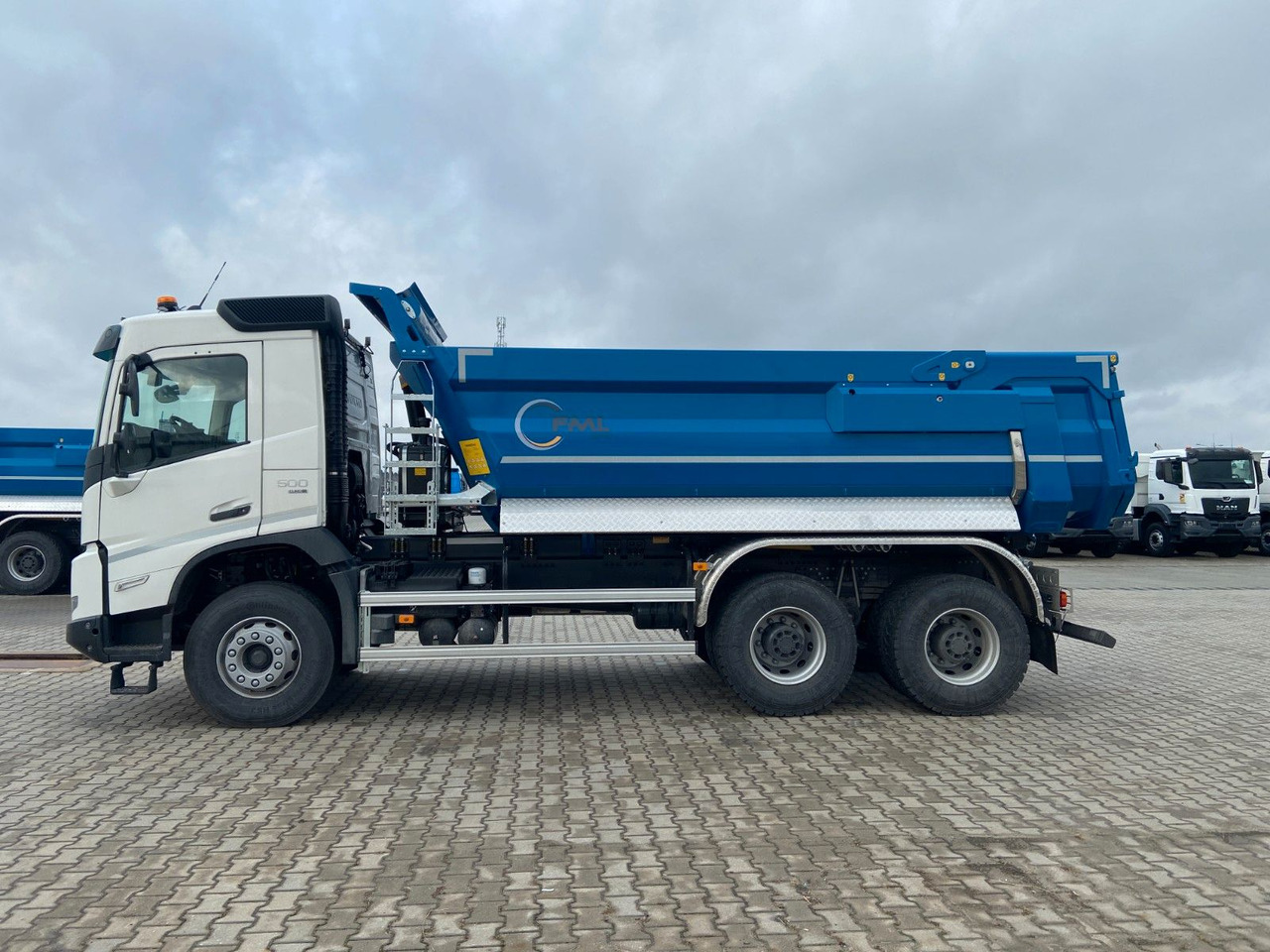 Volvo FMX 430 6X4 KIPPER - Самосвал камион: снимка 4 Volvo FMX 430 6X4 KIPPER - Самосвал камион: снимка 4