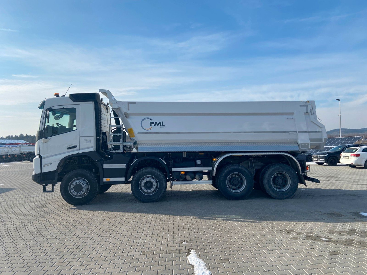 Volvo FMX 460 GSR 8x6 FML KIPPER Volvo FMX 460 GSR 8x6 FML KIPPER - Самосвал камион: снимка 4 Volvo FMX 460 GSR 8x6 FML KIPPER Volvo FMX 460 GSR 8x6 FML KIPPER - Самосвал камион: снимка 4